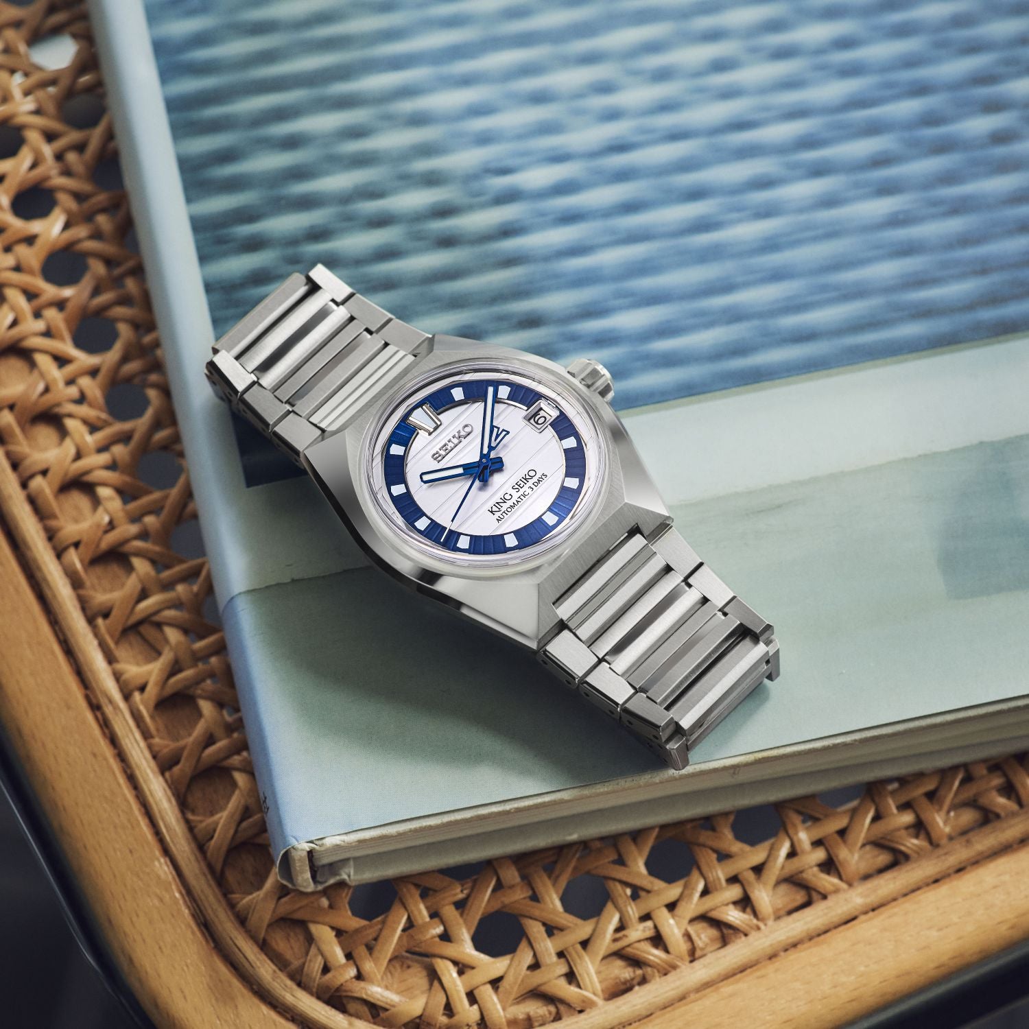 Seiko 145th Anniversary Blue Theme LE – King Seiko Vanac - HKF004J1
