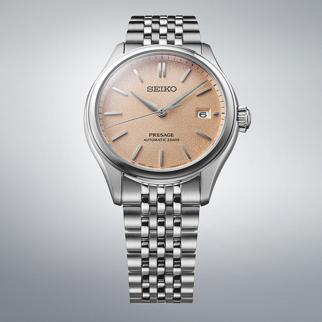 Closeup of Seiko Presage Classic Series ‘Araigaki’ Watch SPB467J1